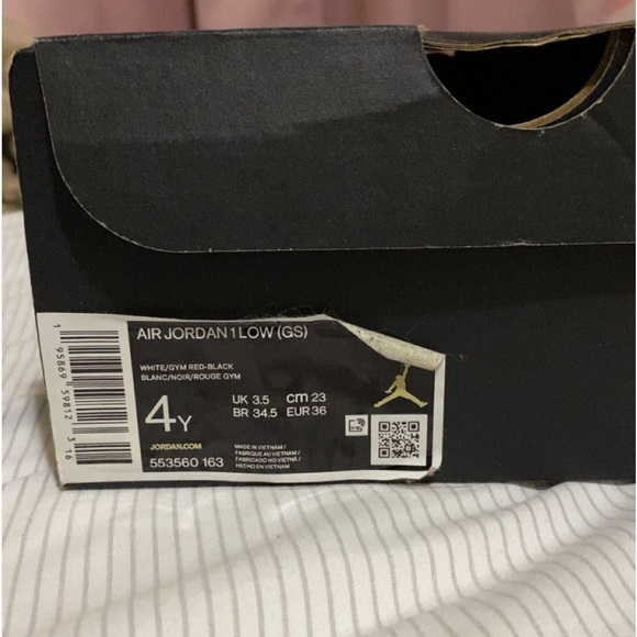 Air Jordan 1 Low (GS) Sneakers